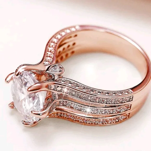 The Perfect Ring #3 Exquisite - Picture 2 of 3